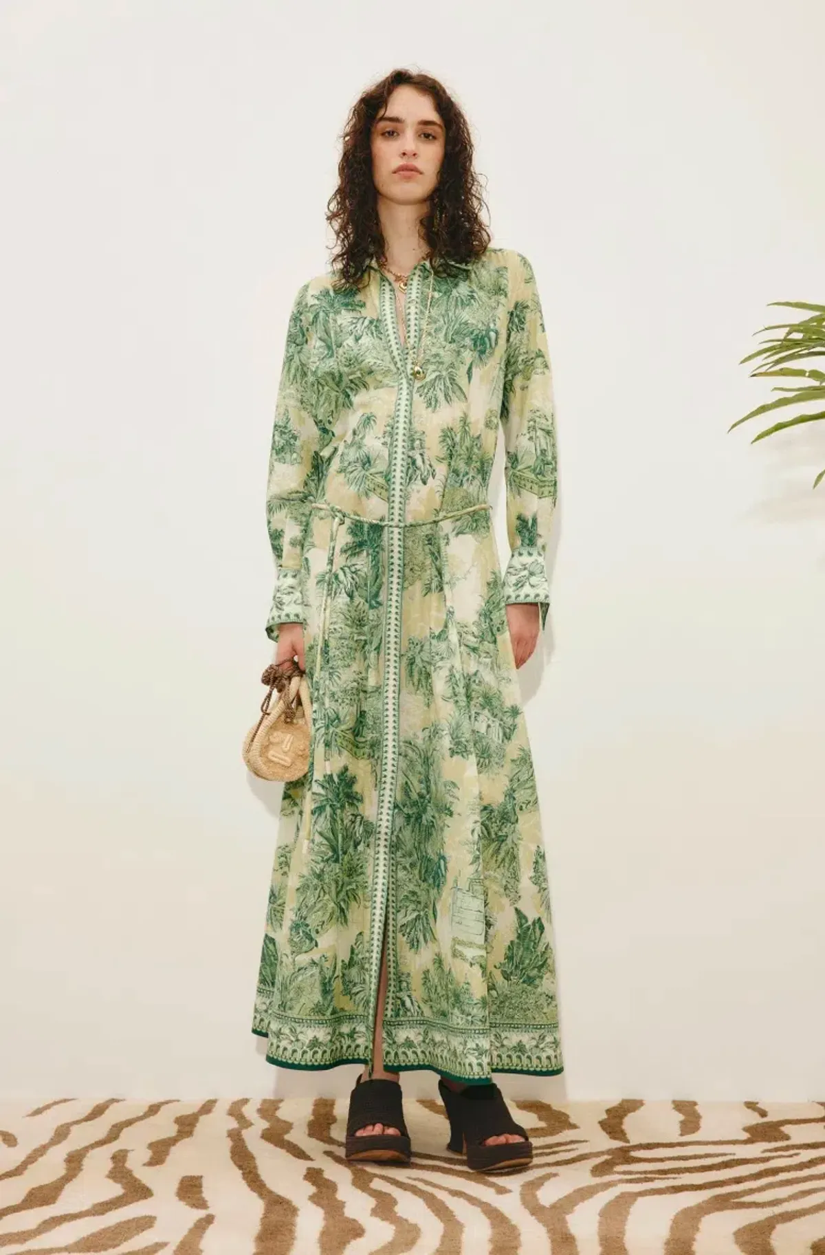 Alémais Sara Shirtdres Size 16AU - Image 1