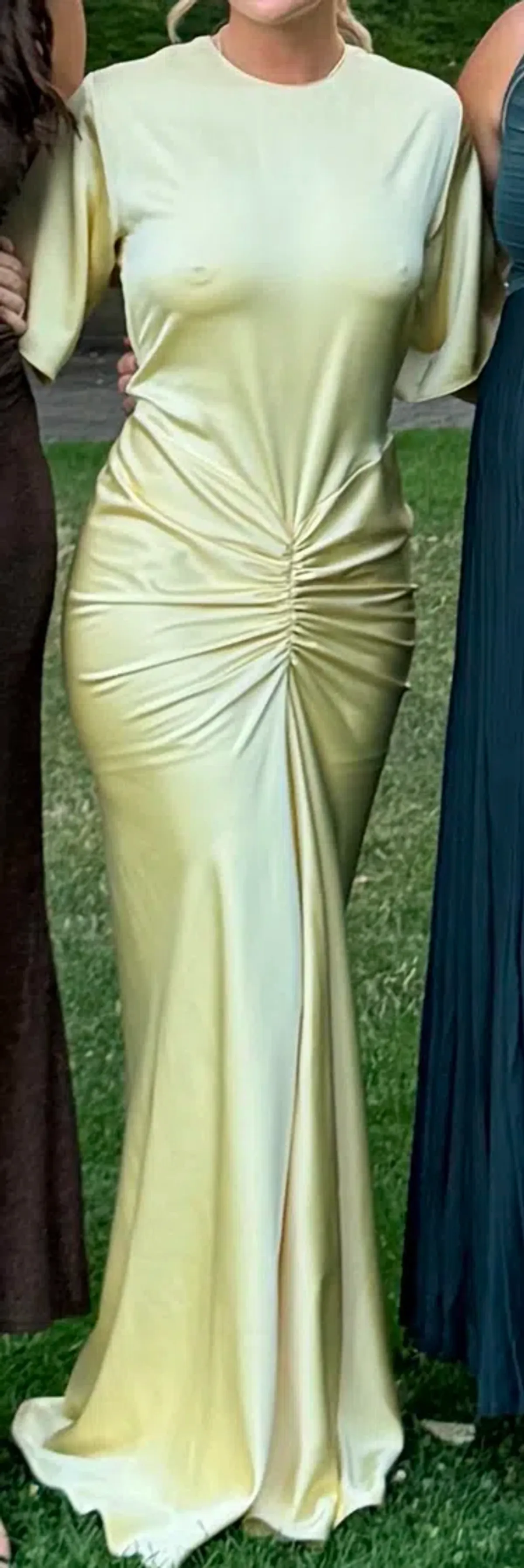 The Andamane Iris Maxi Dress Yellow/Butter - Image 3