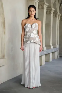 ELIYA THE LABEL FIORELLA GOWN SIZE L for rent on The Volte - image 1