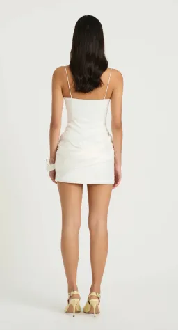 BENNI - JOEL MINI WHITE SIZE 8 for rent on The Volte - image 2