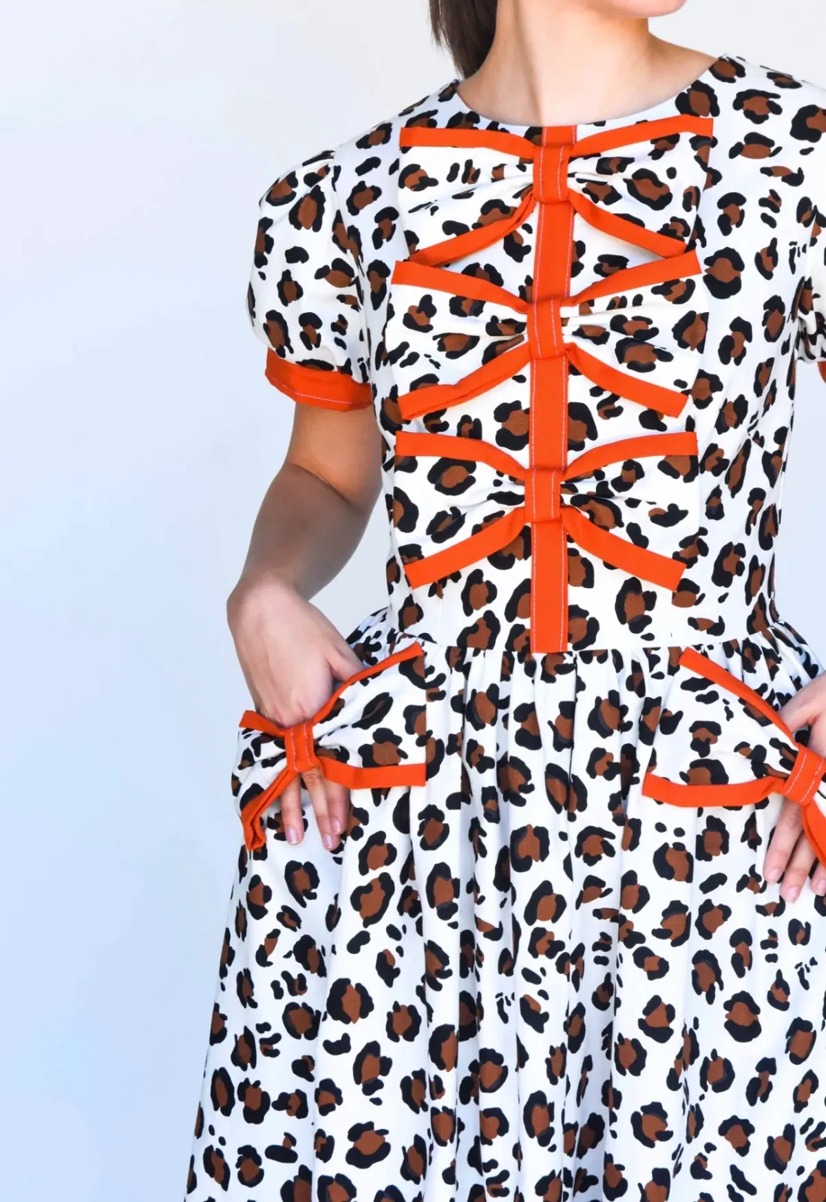 SONLIA CUSTOM MAXI DRESS WHITE/BROWN/ORANGE SIZE 12 - Image 4