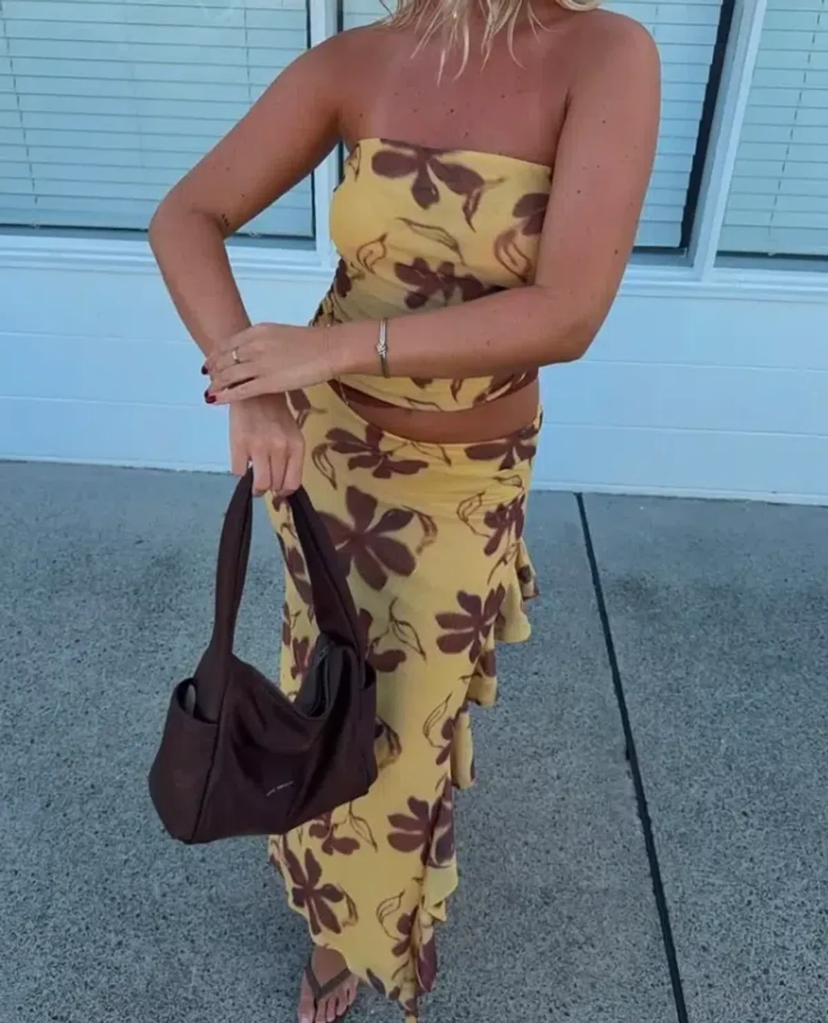 Benni Bindi Maxi Dress in Butter Floral size 6 - Image 3