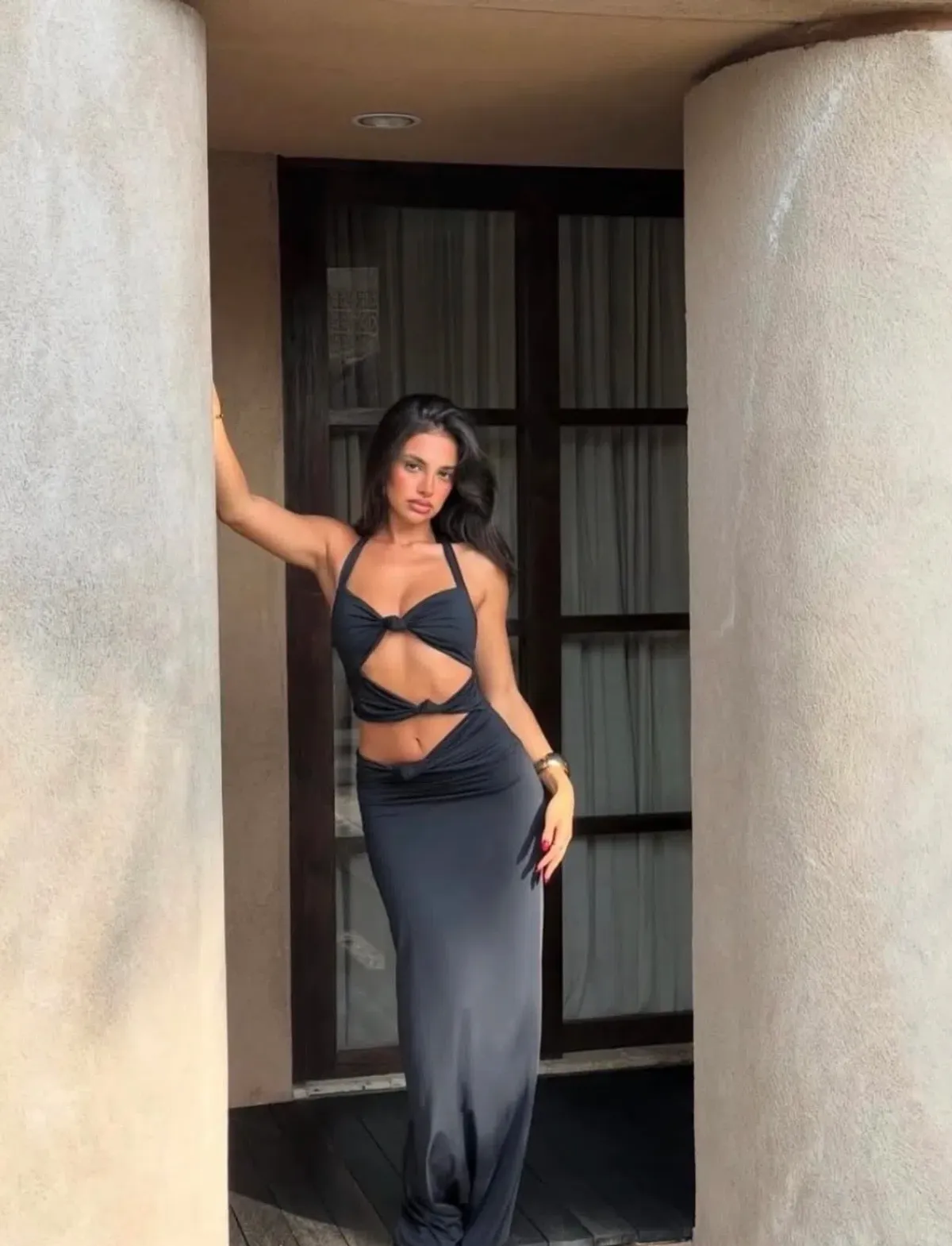 Sasha Therese Oralia Maxi in black  - Image 2