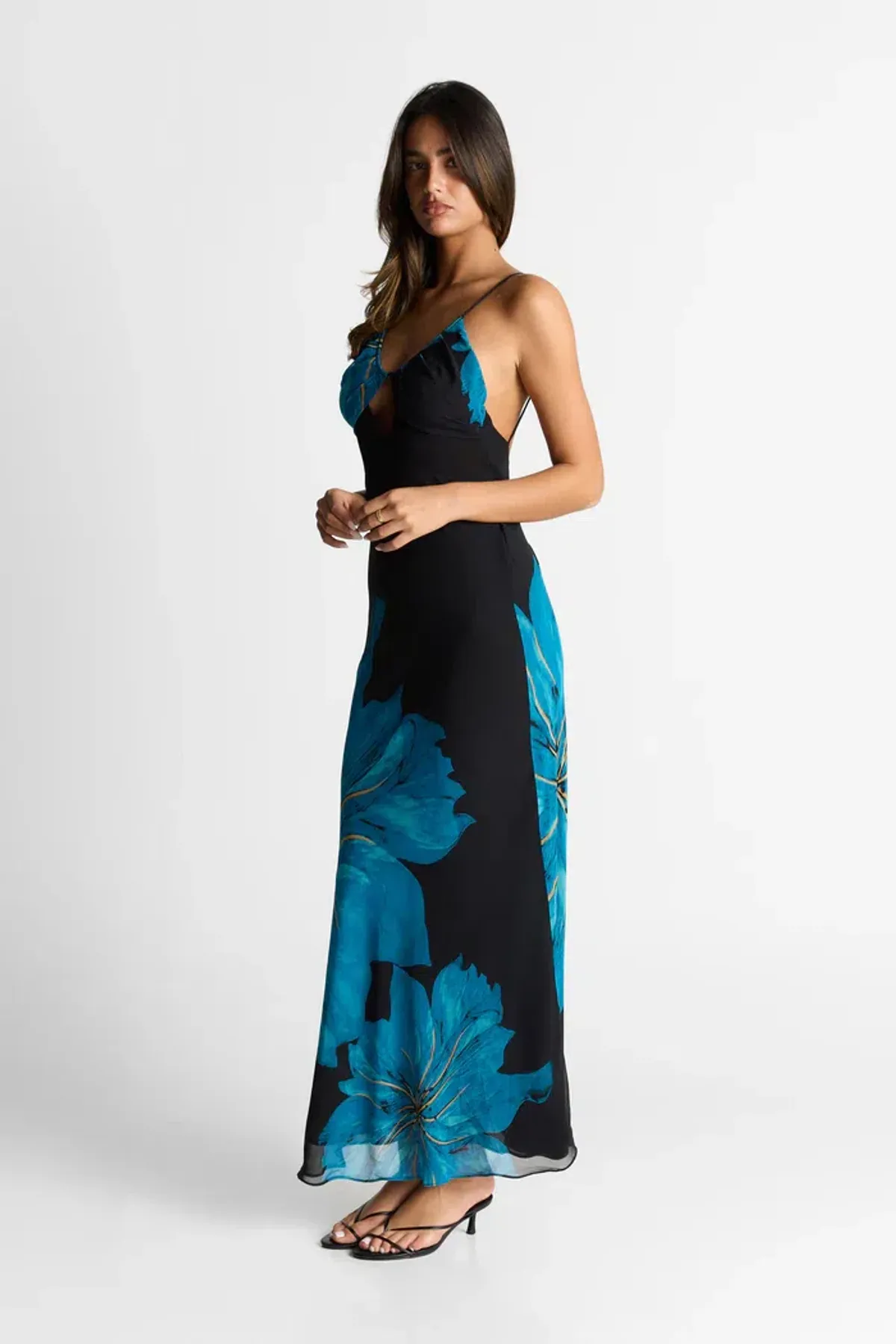 Sasha Therese Raya Maxi Dress Blue - Image 6