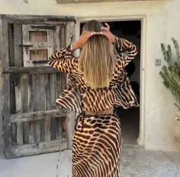 RAT & BOA RENO BLOUSE in Leopard Print Size S / AU 8 for rent on The Volte - image 3