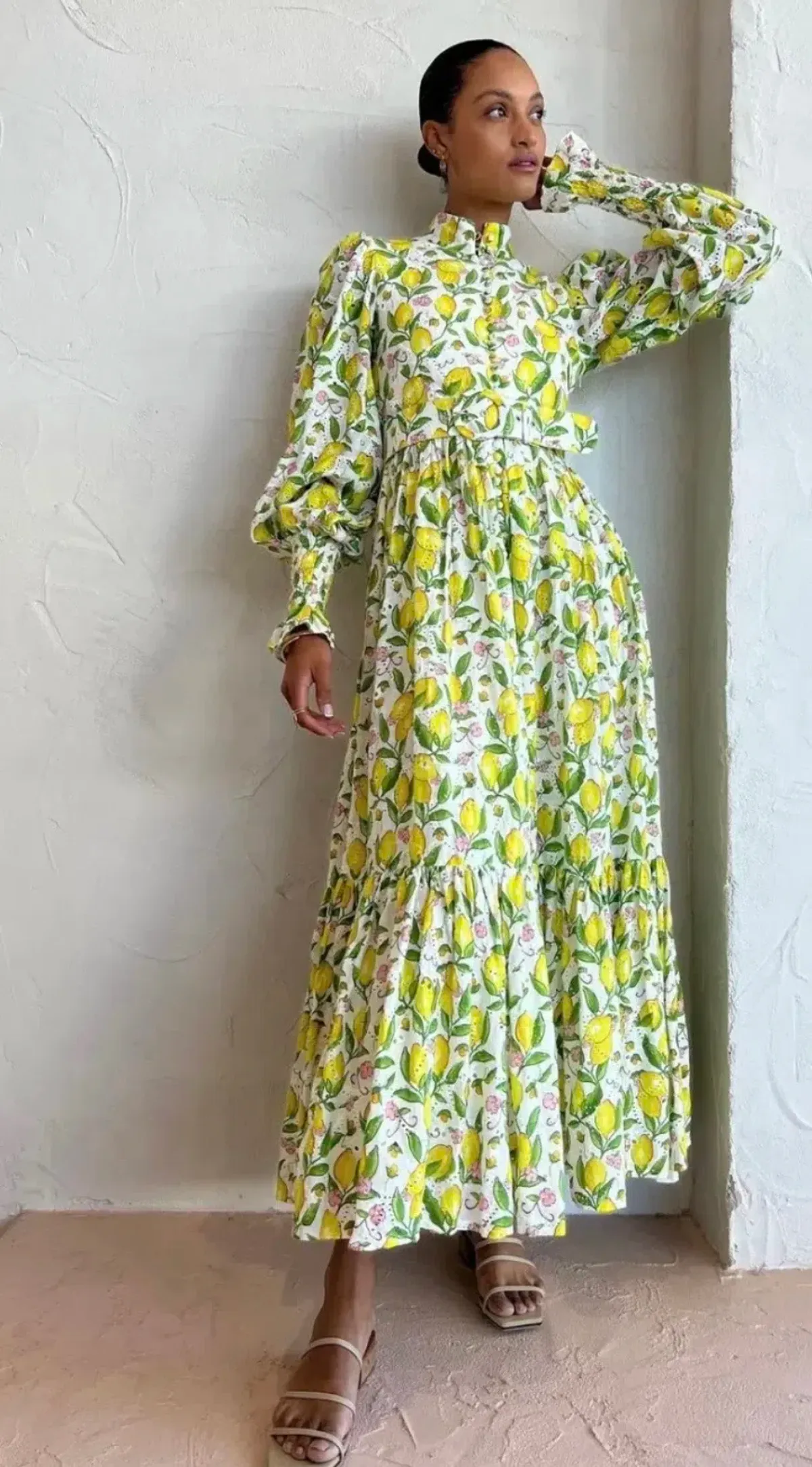 Palm Noosa - Royal Flush Dress - Lemon Print - Size 8  - Image 2