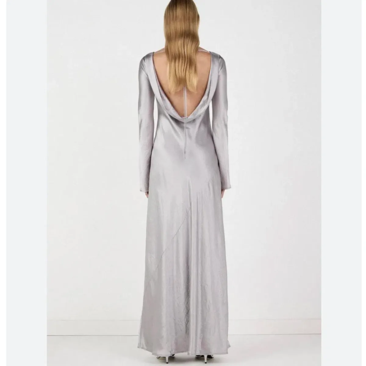 Hansen & Gretel Sundra Backless Maxi Dress Silver SIZE SMALL - Image 2