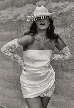 GRACE LOVES LACE SATEEN STRAPLESS MINI WEDDING DRESS IN L (FITS AU 12-14 ) | RECEPTION, HEN'S & BACHELORETTE PARTY DRESS for rent on The Volte - image 3