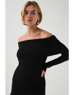 Aje Studio Deia Off Shoulder Long Sleeve Dress Black Size 12 for rent on The Volte - image 4