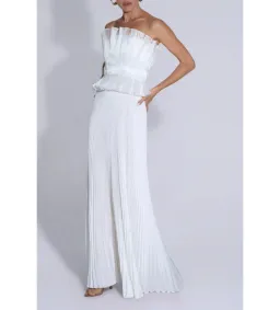 L'Idee Masquerade Gown in Ivory Size AU12 for rent on The Volte - image 2