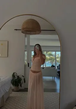 Bec and Bridge Set for rent on The Volte - image 4