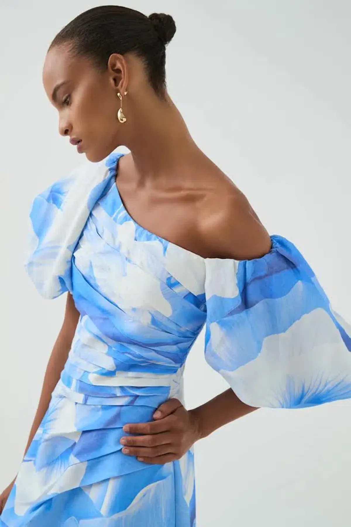 🩵 NEW Aje Cadence Ruched Midi Dress – Prismatic Floral Light Blue – Size AU 10 🩵 - Image 6