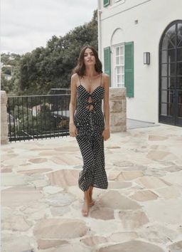 Significant Other Neptune Dress Floral Size 8 for rent on The Volte - image 4