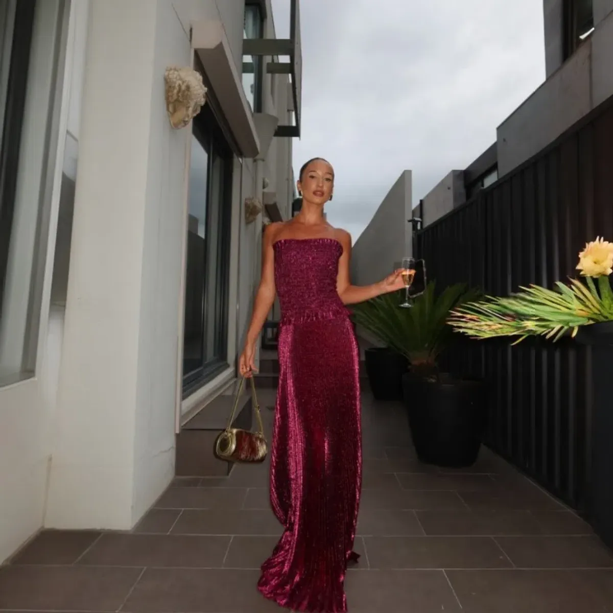 L'IDEE Maya Gown In Sangria Glitter Size 14 - Image 3