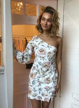 By Nicola Eternal Dress White Winter Floral size 8 for rent on The Volte - image 2