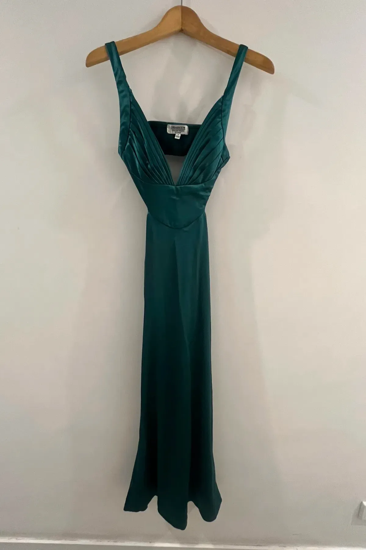 Emerald Green slip maxi dress Shareen Collection Size 6 - Image 2