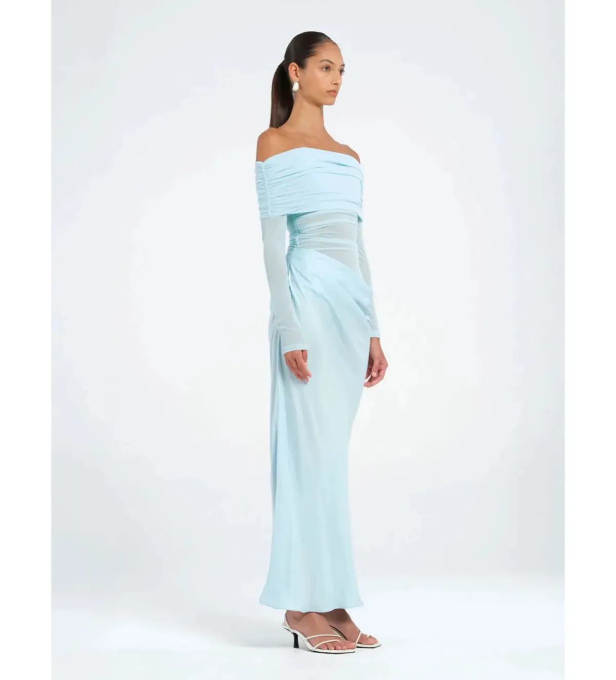 Benni Yasmin Off Shoulder Maxi Dress in Baby Blue Size AU8 - Image 2
