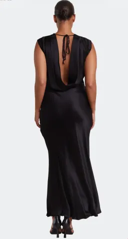 Bec & Bridge Moon Dance Maxi in Black Size 12 for rent on The Volte - image 4