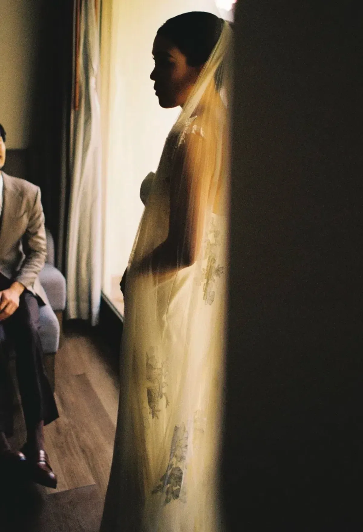 Danielle Frankel Pleated Lace Applique Veil Floor Length - Image 3