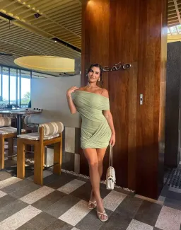 Benni Otto Mini Sage size 8  for rent on The Volte - image 1