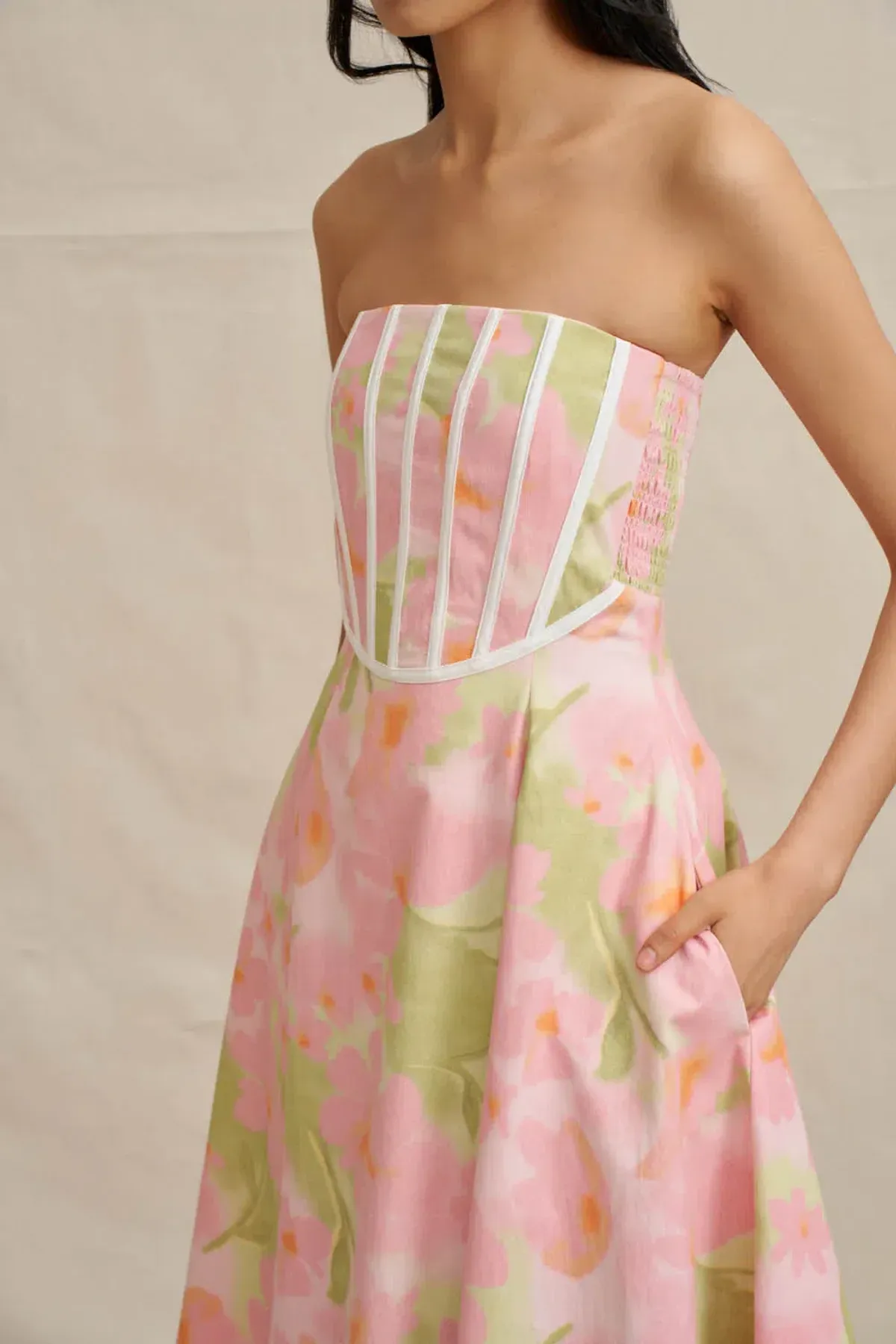 Azalia Floral Strapless Dress by By Johnny Size 8 - Image 2