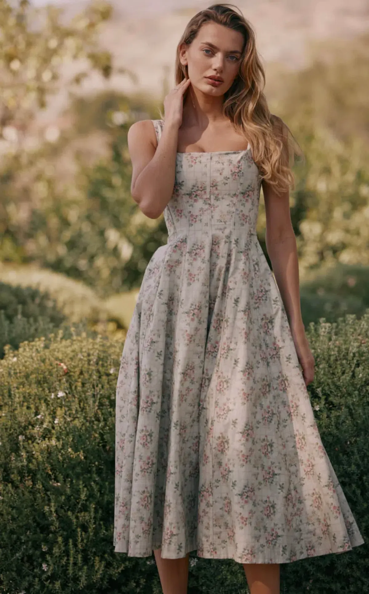 House of CB MARIABELLA Sage Floral Print Cotton Midi Dress in size XS  - Image 3