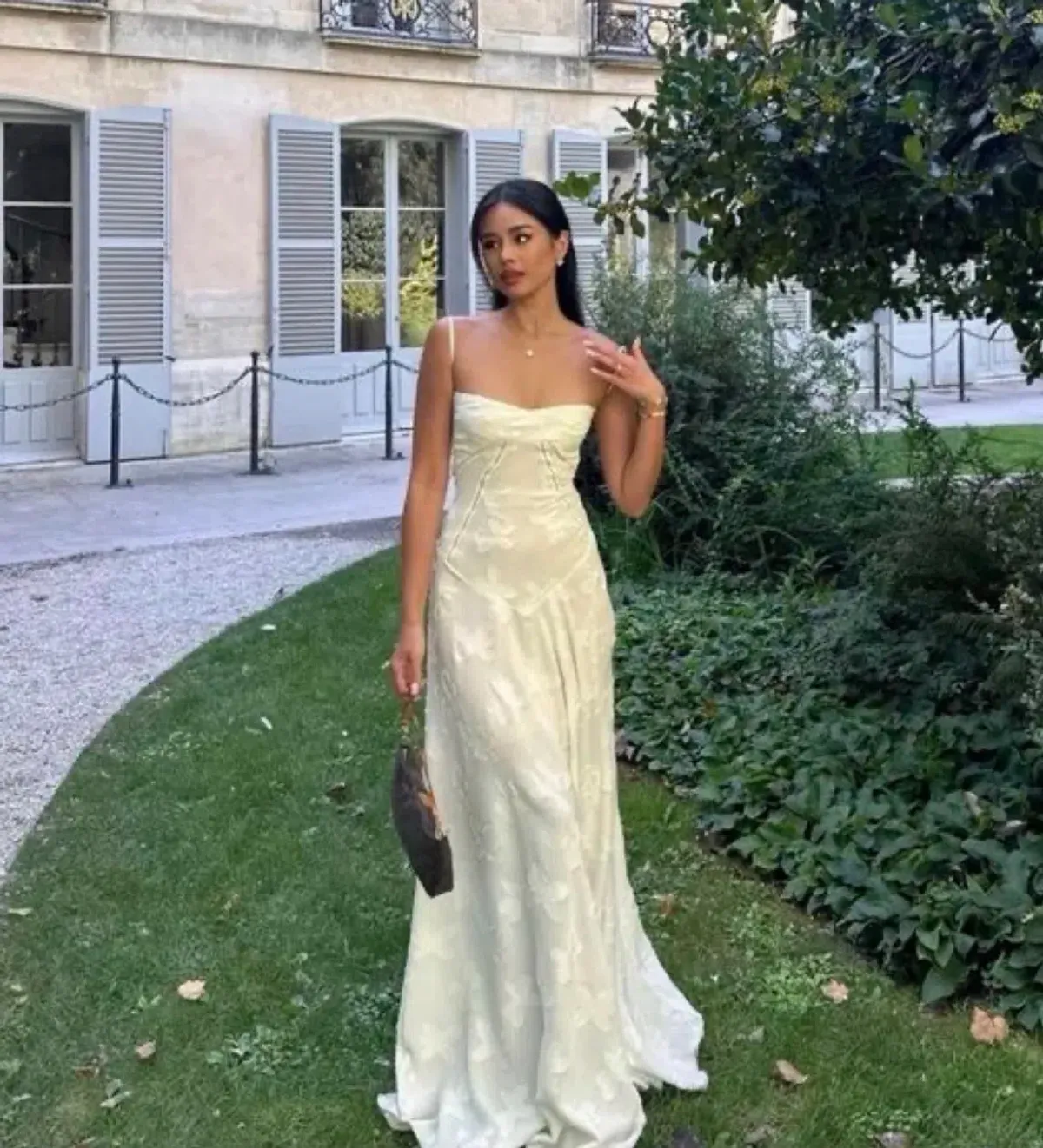 House of CB Seren Dress in vintage white size XS  - Image 3