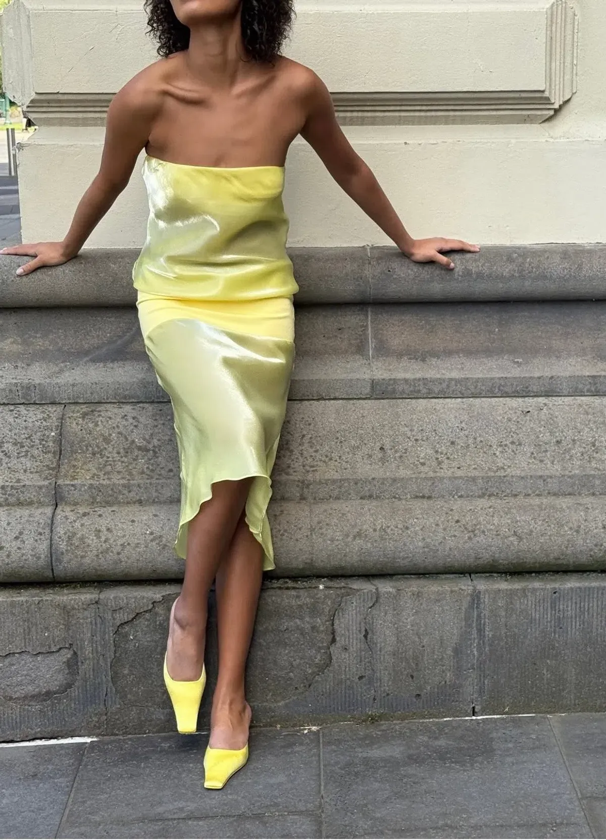 Mode Mischief Melt Panel Dress Yellow size S - Image 4