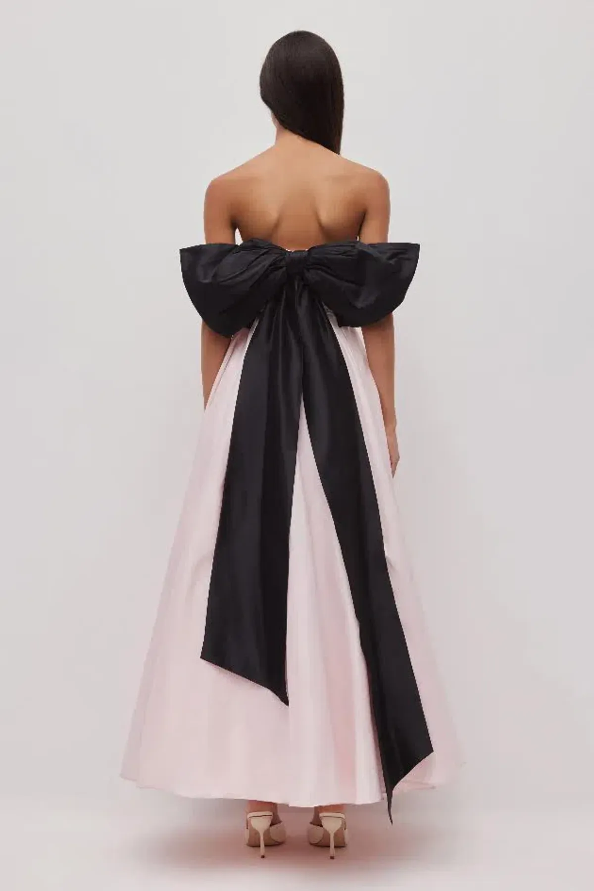 💕 New AJE Thea Bow Gown in Pink Tint & Black- Size 12 AU 💕 - Image 2