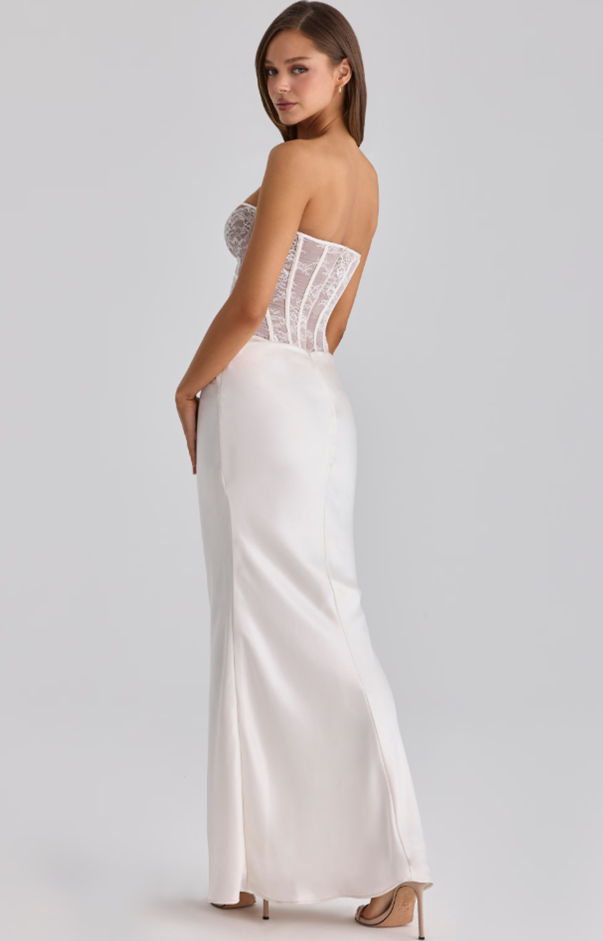 House of CB Ayana white lace + satin maxi corset dress Regular Cup Size L - Image 2