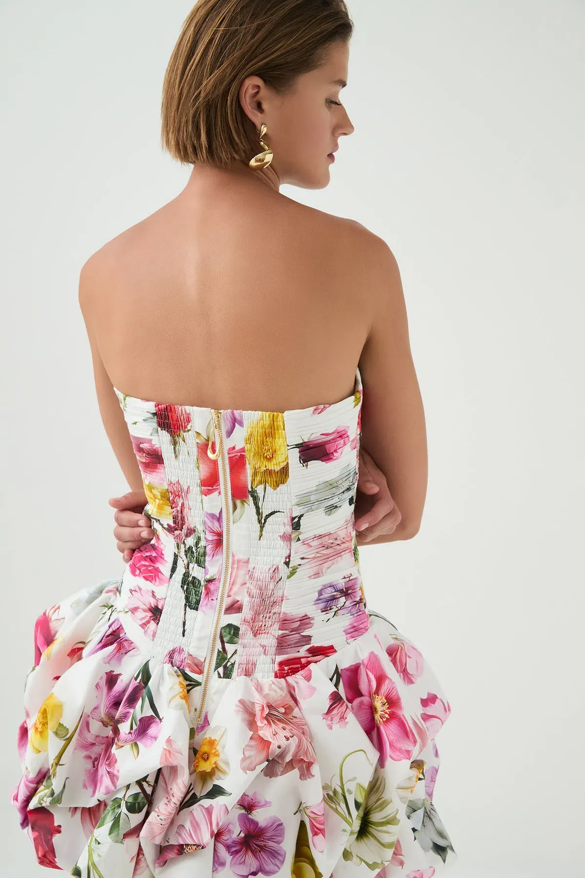 AJE VIOLETTE BUBBLE HEM MINI IN COLLAGE FLORAL SIZE 8 - Image 2