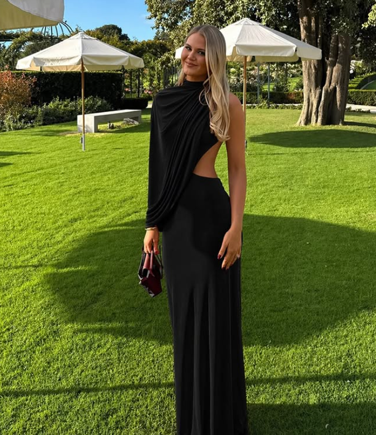 Effie Kats Aleksi Gown Rio Black 8 - Image 1