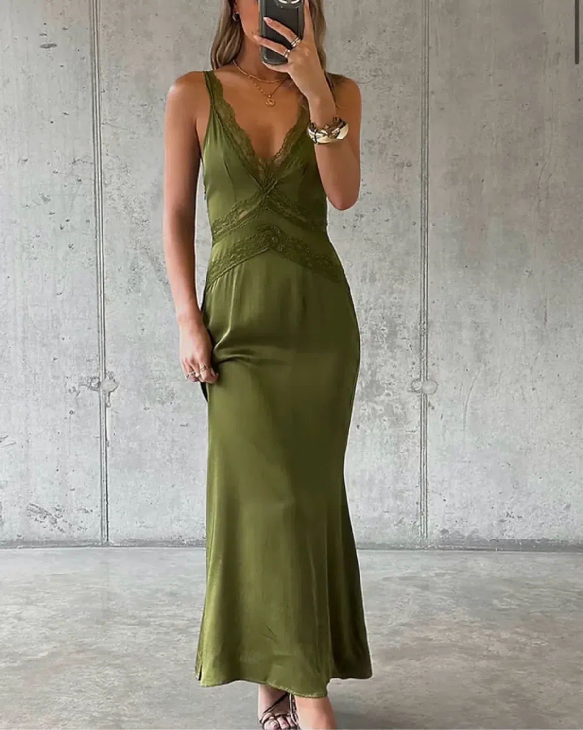Never Fully Dressed GIANNA DRESS - Occasion wear - olive size 10 - Image 1