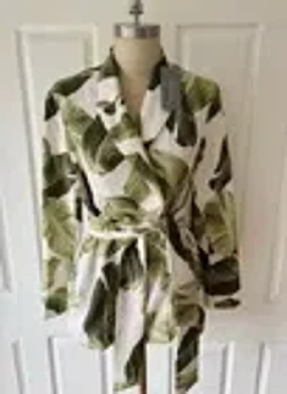 New TRENERY 2-Piece Suit, Palm Leaf Print Green & Pale Pink [10] Pants & Jacket 🩷 - Image 6