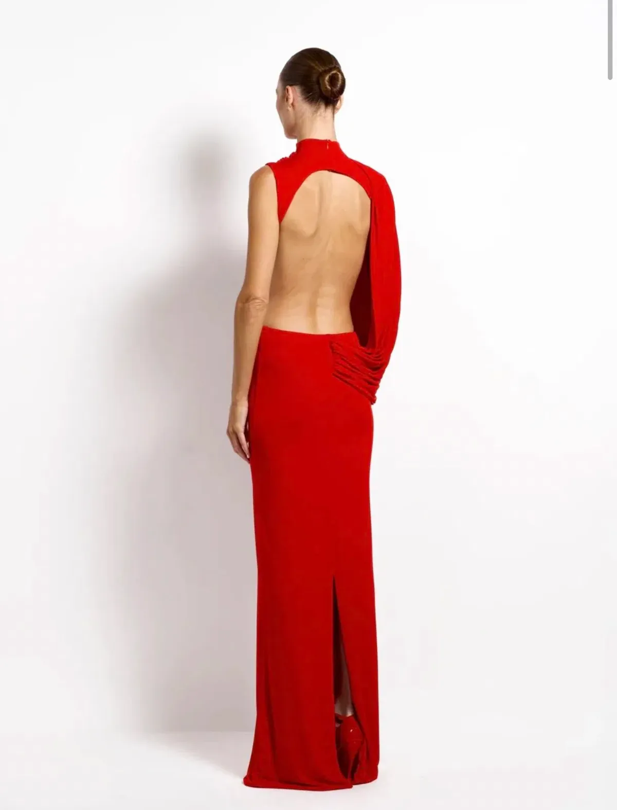 Effie Kats Aleksi Gown - Rio (red) - Size 10 - Image 3