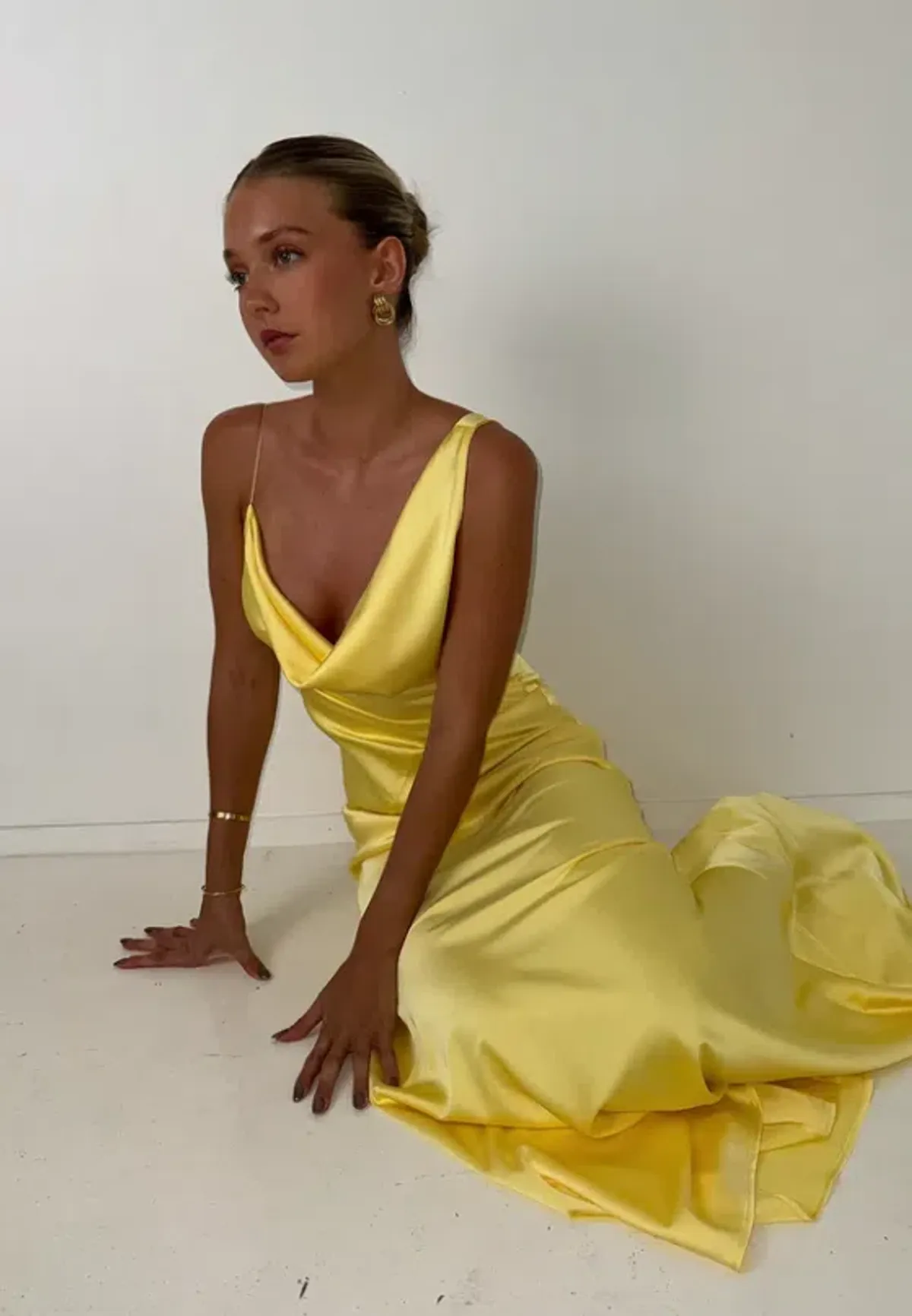 HNTR The Label Bianka Gown – Lemon sz 6 - Image 6