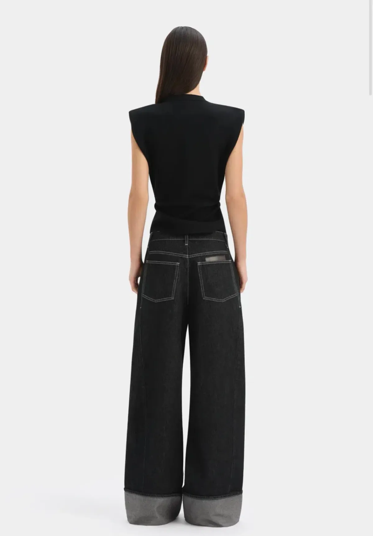 Sir Malou top and jeans  - Image 6