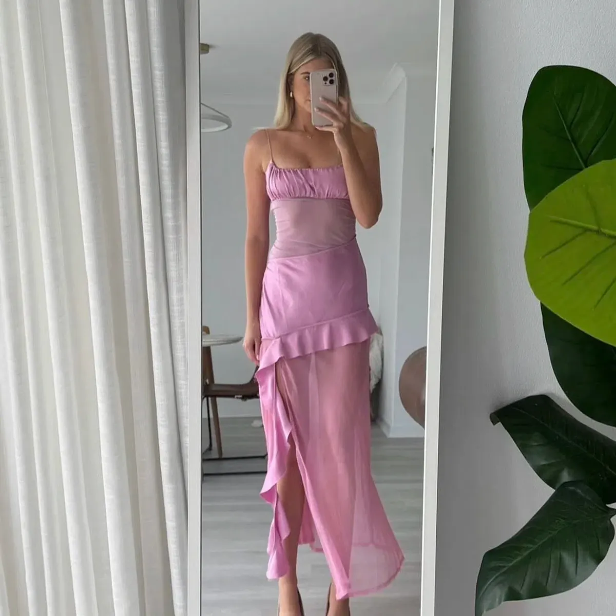 BENNI Delilah Maxi Dress In Bubblegum Pink | Size AU 10 - Image 4