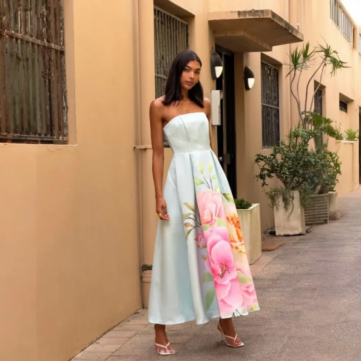 Elliatt Harper Strapless Gown in Baby Blue Floral Size Small - Image 2