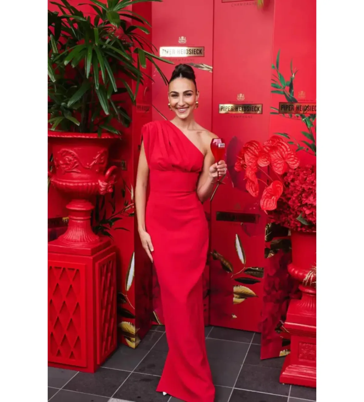 Rachel Gilbert Winnie Gown Red Size 10 - Image 2