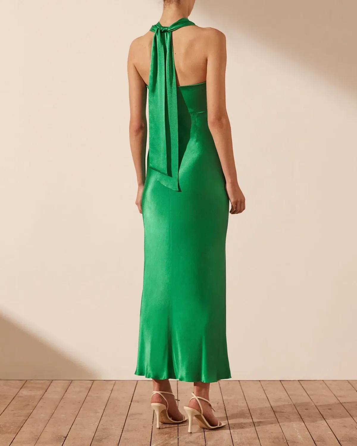 SHONA JOY LANA RUCHED HALTER MIDI DRESS TREE GREEN SIZE AU 6 - Image 3