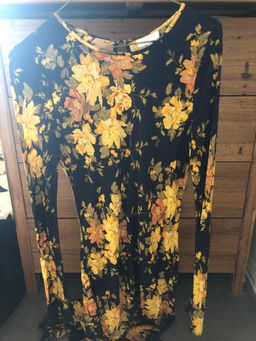 auguste the label devon spencer midi Medium  for rent on The Volte - image 3