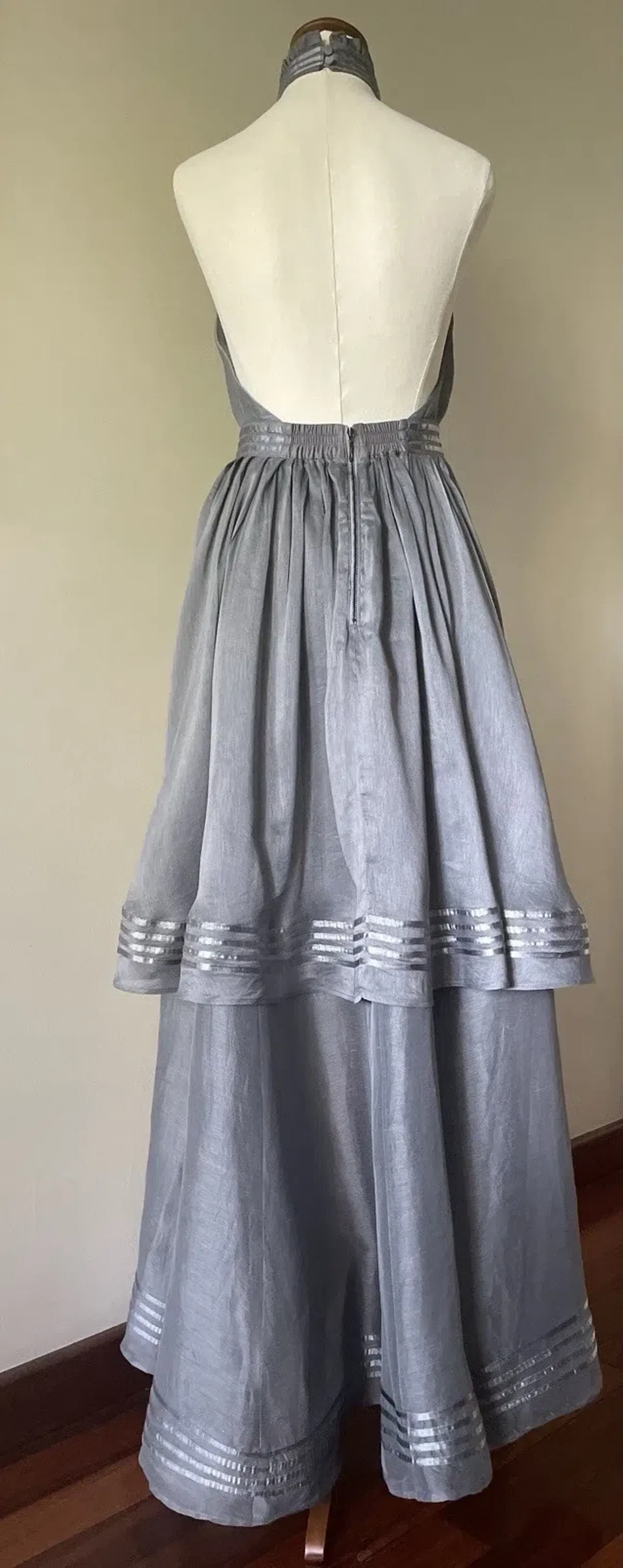 🩶 AJE Sienna Halter Maxi Dress – Silver Grey – Size 8 (AU) 🩶 - Image 6