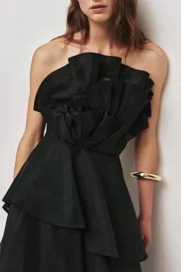 🖤 AJE Selestia Gown – Black – Size 12 AU - Formal Maxi Dress 🖤 for rent on The Volte - image 8