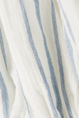 Frame Shirred Striped Cotton Voile Midi Dress Print Size 6 for rent on The Volte - image 5