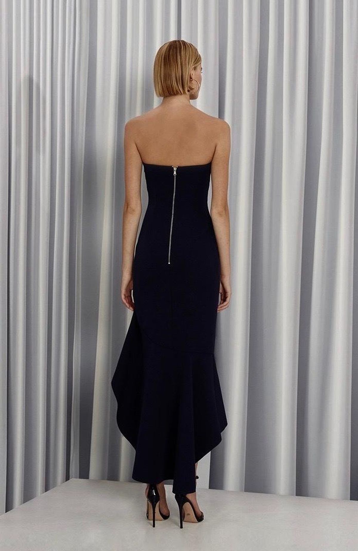 By Johnny Strapless Wave Gown - Black size 8 - Image 2