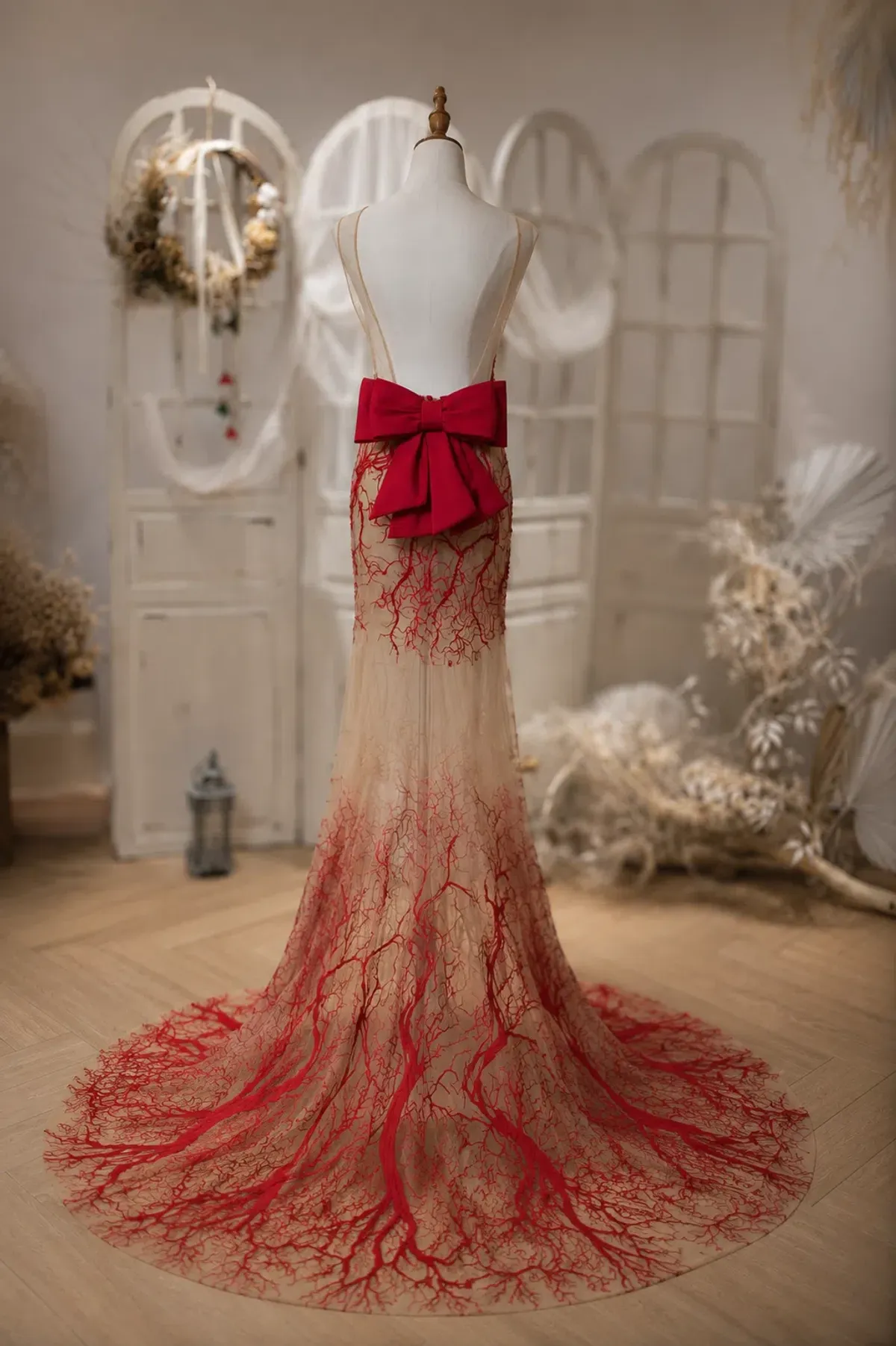 Tarik Ediz Coutre - Coral Embroidered Mermaid Gown Size 6 - Image 2