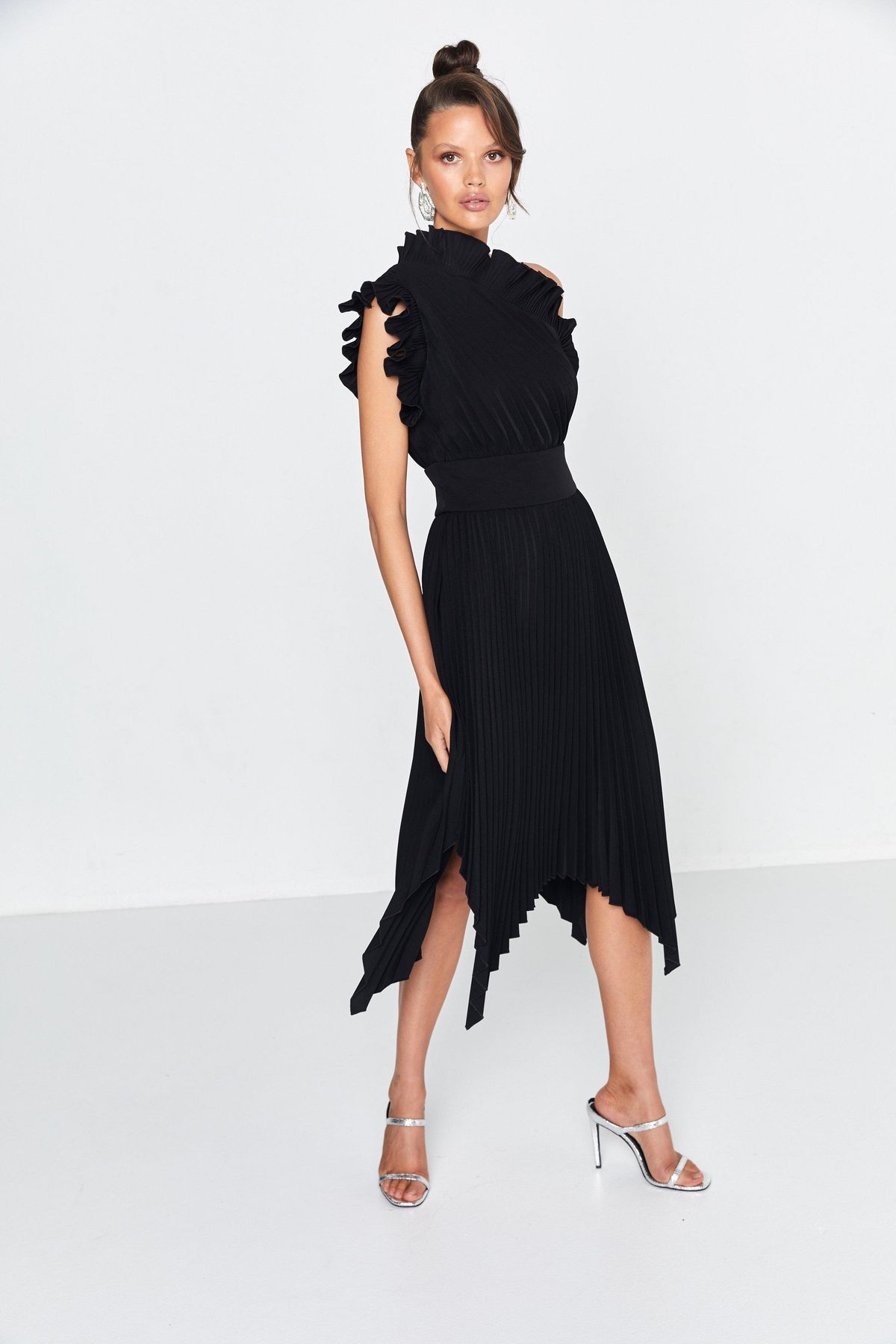 Mossman / Lady Like Dress / Black / Size 8 - Image 2