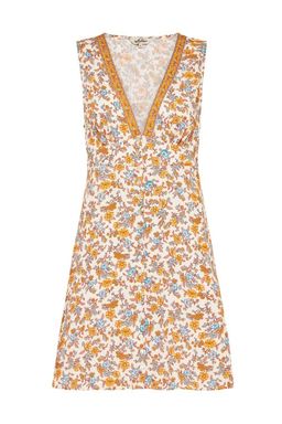 Arnhem Honey Play Dress Floral Size 10 for rent on The Volte - image 3