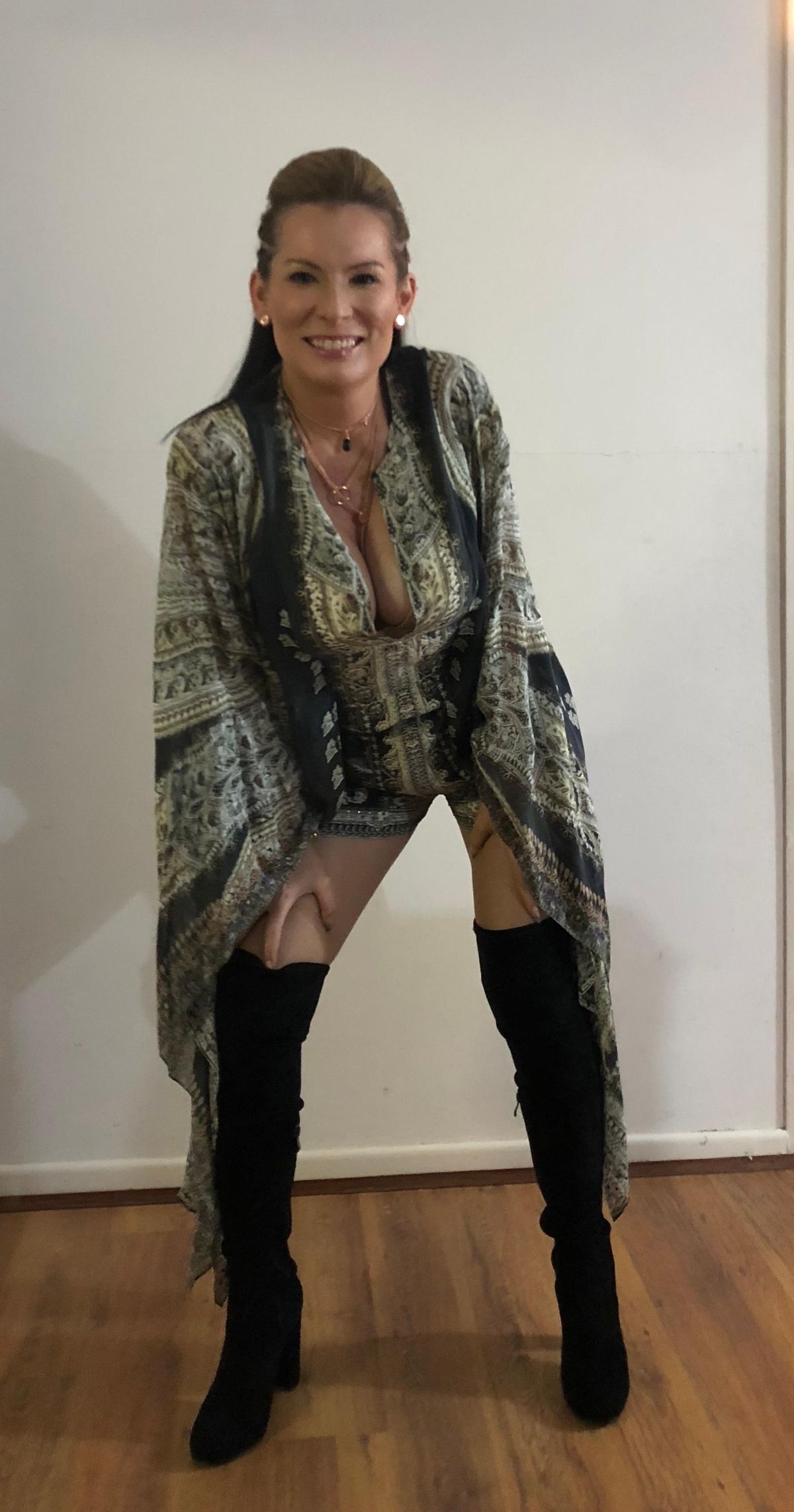 Camilla Torrero keyhole Playsuit size 8 - Image 2